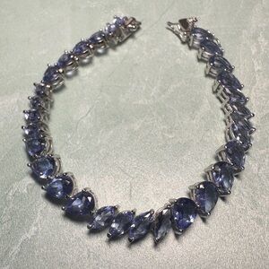 Beautiful Light Purple CZ & .925 Silver Tennis Bracelet Uncas Manufacturing